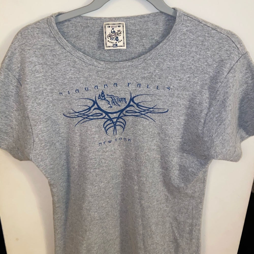 vintage Niagara Falls t-shirt